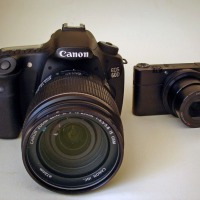 Compact Camera vs DSLR - a silly comparison?